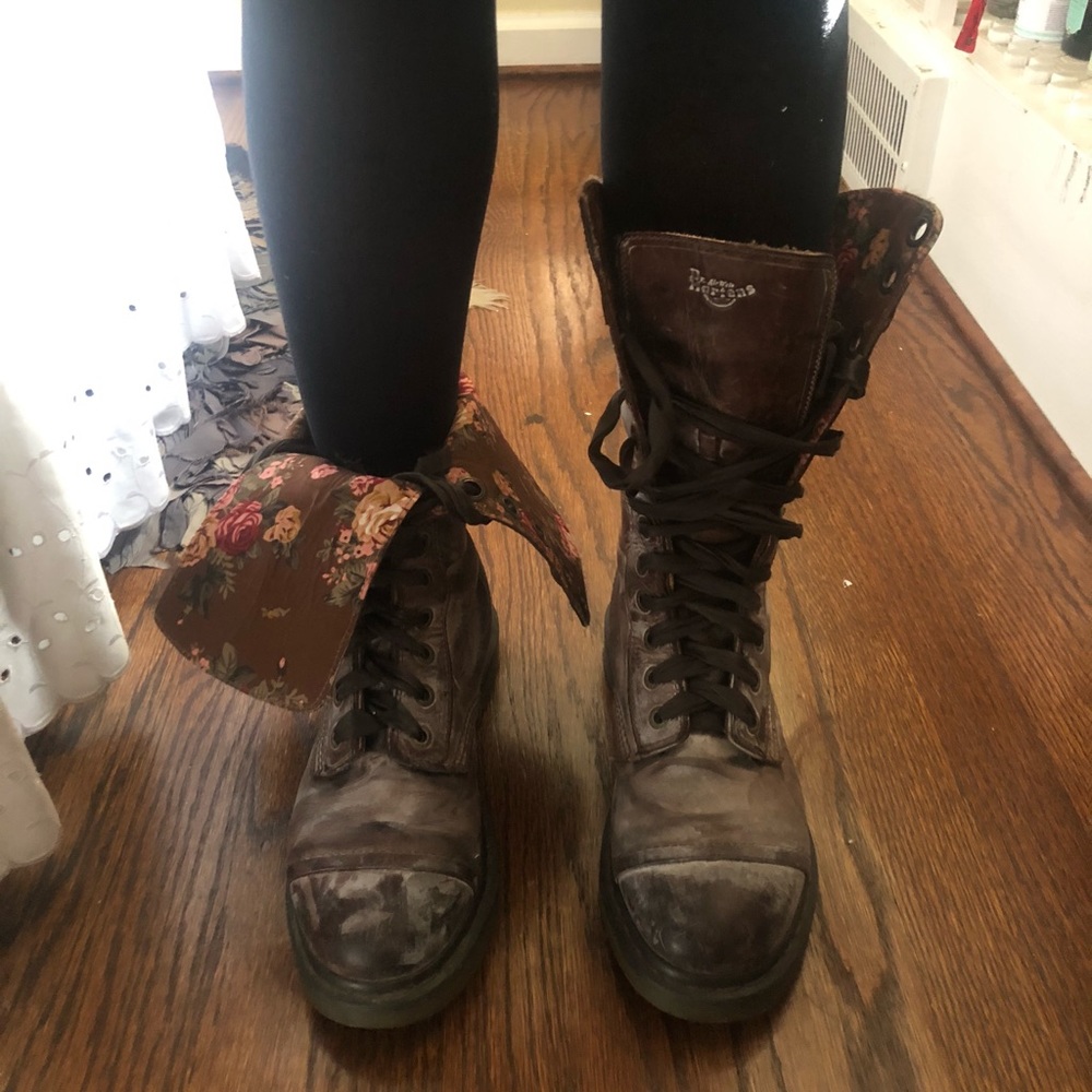 Dr Martens 1914 Tall Brown Triumph Boots